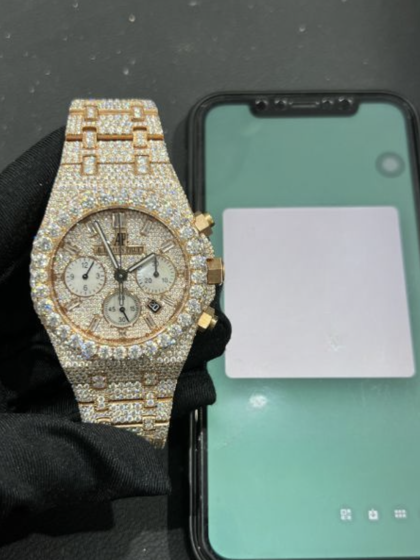 Audemars Piguet Royal Oak Selfwinding Iced Out