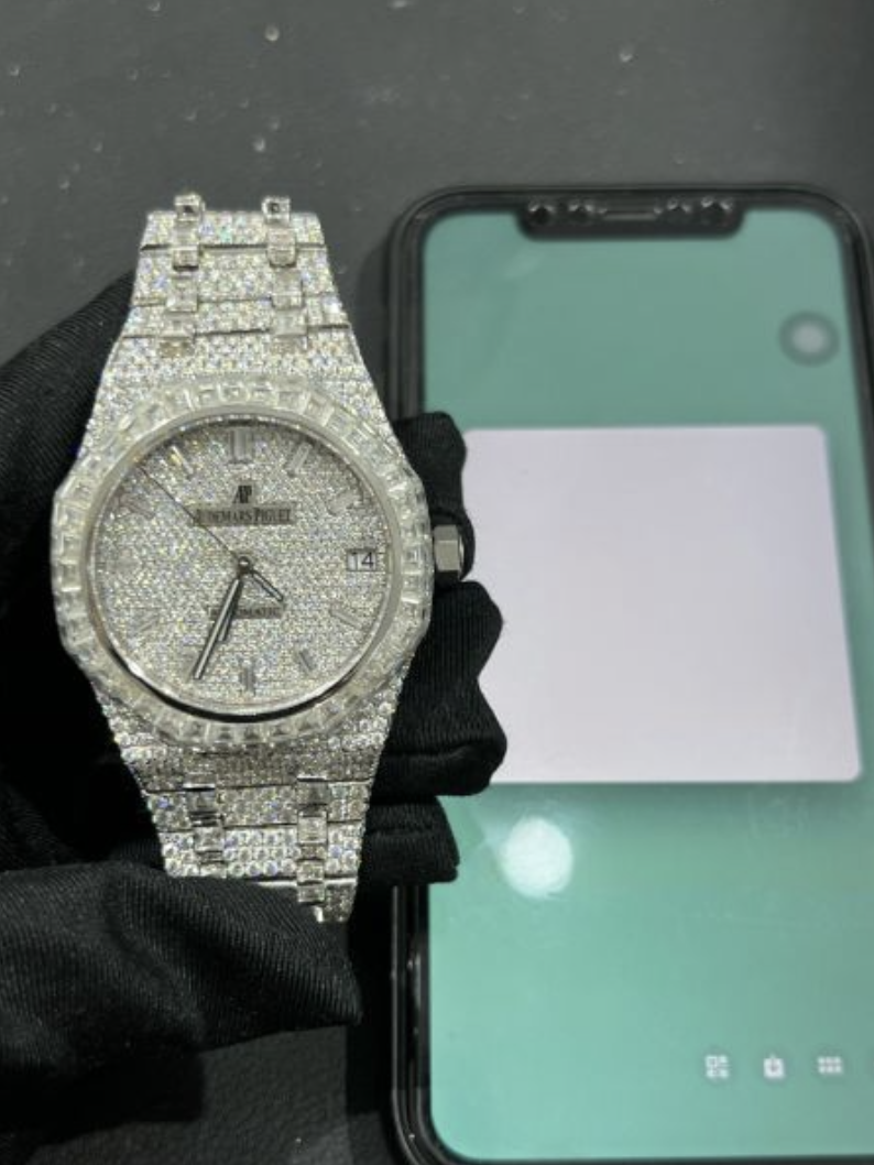 Audemars Piguet Royal Oak Cristal Iced Out